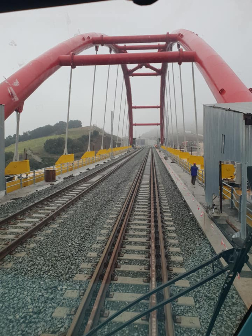 Στην κυκλοφορία η νέα σιδηροδρομική γραμμή Αθήνα - Θεσσαλονίκη