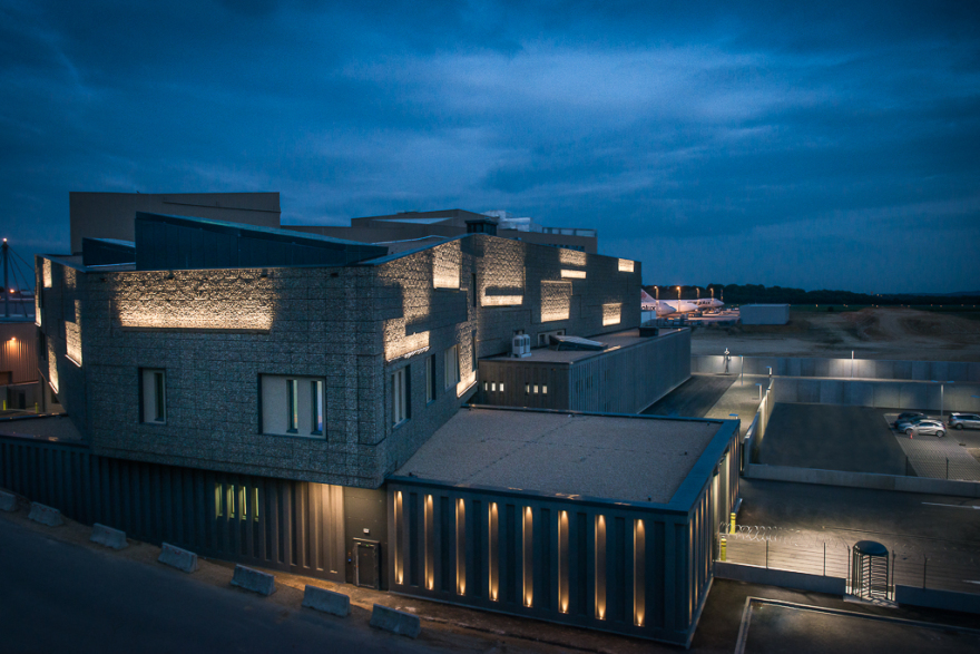 Στο στόχαστρο ο Γιούνκερ για σχέσεις με τον έμπορο τέχνης που εξαπάτησε τον Ριμπολόβλεφ