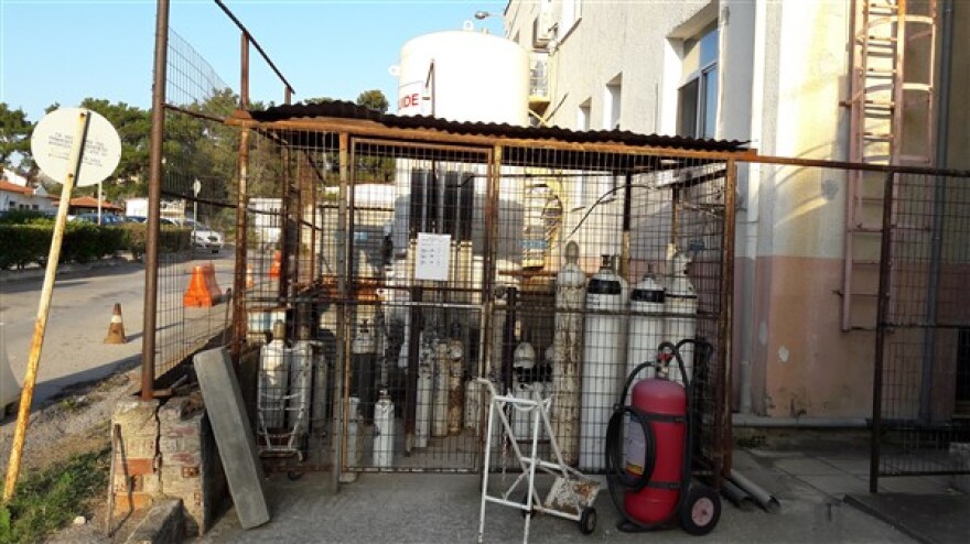 Εργαζόμενοι στο Νοσοκομείο Κιλκίς: Έπεσαν σοβάδες δίπλα σε ασθενή