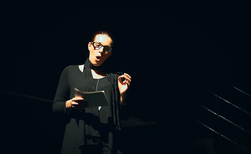 Μάνα είναι μόνο μία