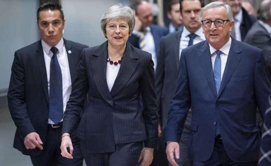 Ζαν-Κλοντ Γιούνκερ: Υπάρχει ακόμα ο κίνδυνος σκληρού Brexit χωρίς συμφωνία