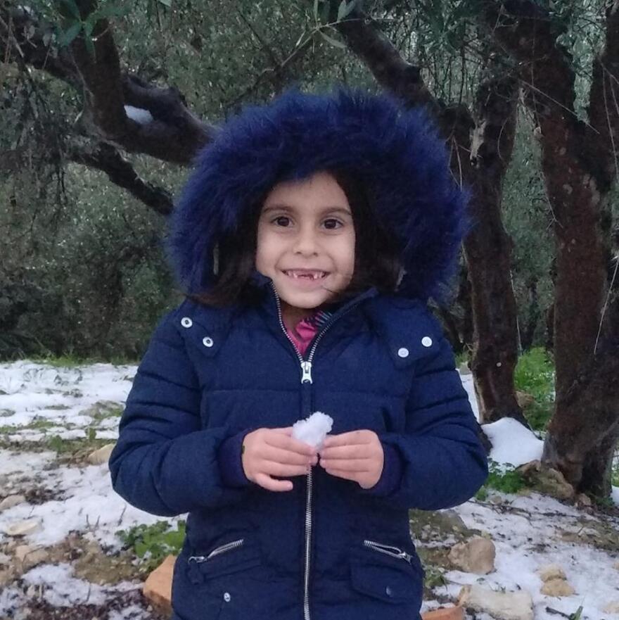 «Λυγίζει» ο πατέρας της 6χρονης Εύχαρις: Προσπάθησε να αγκαλιάσει τη μαμά της, αλλά δεν πρόλαβε