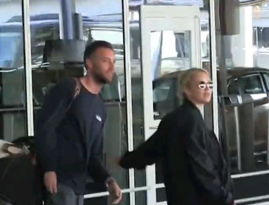 Αρραβωνιάστηκε η Τζένιφερ Λόρενς