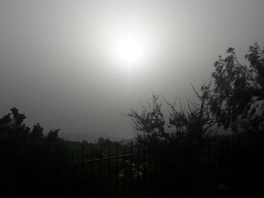 Φωτογραφίες: Η αφρικανική σκόνη «σκοτείνιασε» την Κρήτη