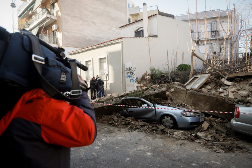 Κατέρρευσε ακατοίκητο σπίτι στο κέντρο της Αθήνας