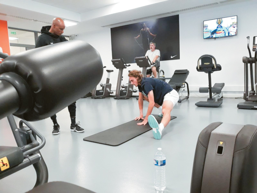 Ο Τσιτσιπάς όπως τον γνώρισα: Εγώ είμαι στρατιώτης