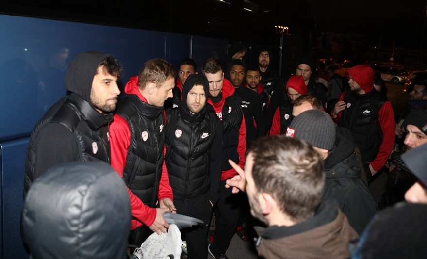 Κύπελλο μπάσκετ: Από τη δεύτερη περίοδο είχε αποφασίσει αποχώρηση ο Ολυμπιακός - Στηρίζει ο κόσμος του