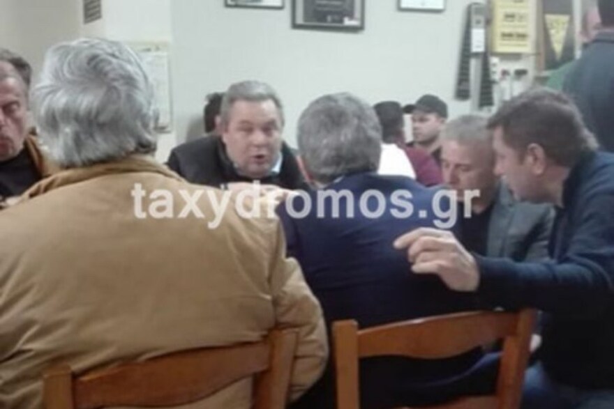 Στο Βόλο για τσίπουρα ο Πάνος Καμμένος με τον Μπαλτάκο
