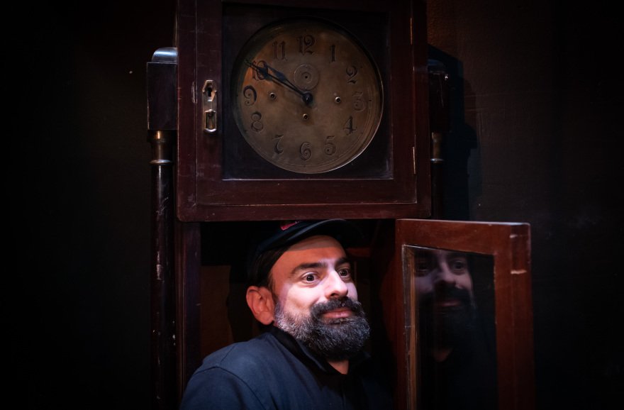 Η «Φαλακρή τραγουδίστρια» έρχεται: Δείτε τις πρώτες φωτογραφίες