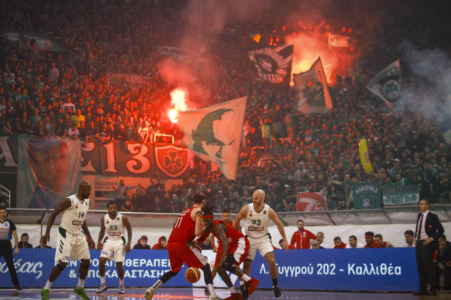 Κύπελλο μπάσκετ: Η αποχώρηση ήταν μόνο η αρχή, λένε στον Ολυμπιακό - Ψάχνονταν να φύγουν, λένε στον Παναθηναϊκό