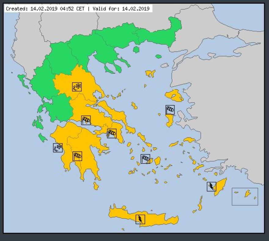 Καιρός: Η κακοκαιρία «Χιόνη» επιμένει με βροχές, ισχυρούς ανέμους και προβλήματα