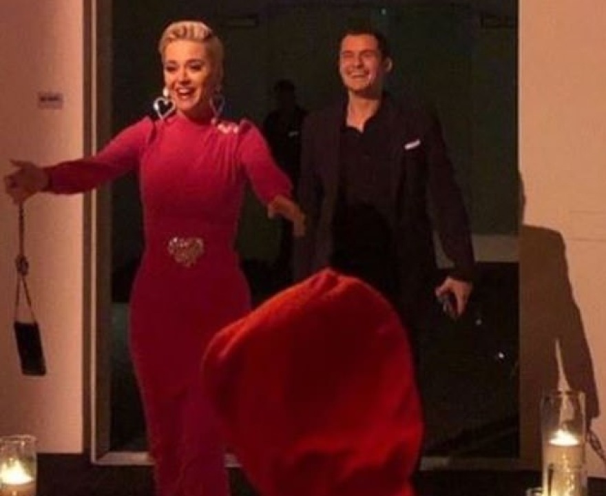 Κέιτι Πέρι & Ορλάντο Μπλουμ: Μόλις αρραβωνιάστηκαν και το φωνάζουν