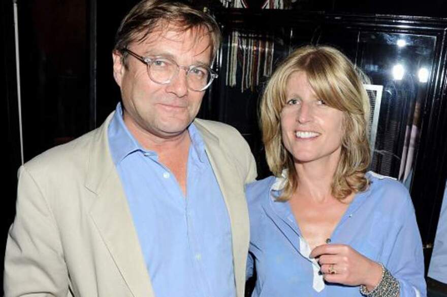 Ρέιτσελ Τζόνσον: Ποια είναι η αδελφή του Μπόρις Τζόνσον που γδύθηκε live για το Brexit