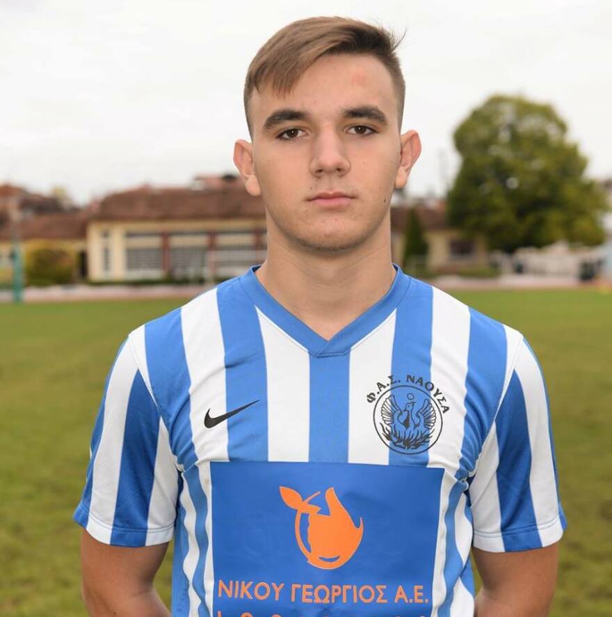 Θρήνος στην Ημαθία από τον άδικο χαμό του 17χρονου ποδοσφαιριστή που κατέρρευσε στο γήπεδο