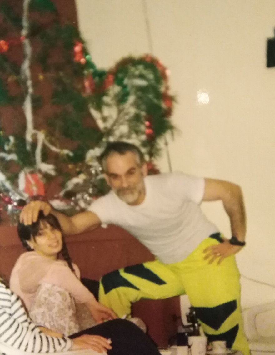 Η κόρη του Ρωχάμη έγινε τραγουδίστρια και ανάβει «φωτιές» στις πίστες