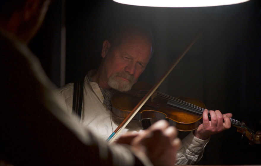 Οι ταινίες της εβδομάδας: Από τις «Φιλενάδες» στην πλαστογραφία