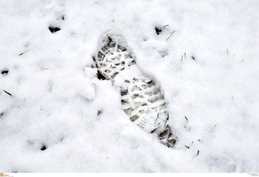 Κακοκαιρία «Ωκεανίς»:  Προβλήματα σε όλη τη χώρα - Πού θα χτυπήσει ο χιονιάς τις επόμενες ώρες