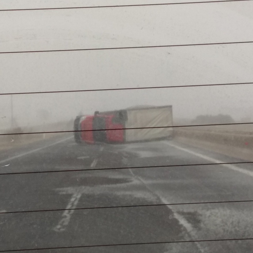 Κακοκαιρία: Ντεραπάρισε φορτηγό στην Εγνατία – Χιόνια στην Ξάνθη