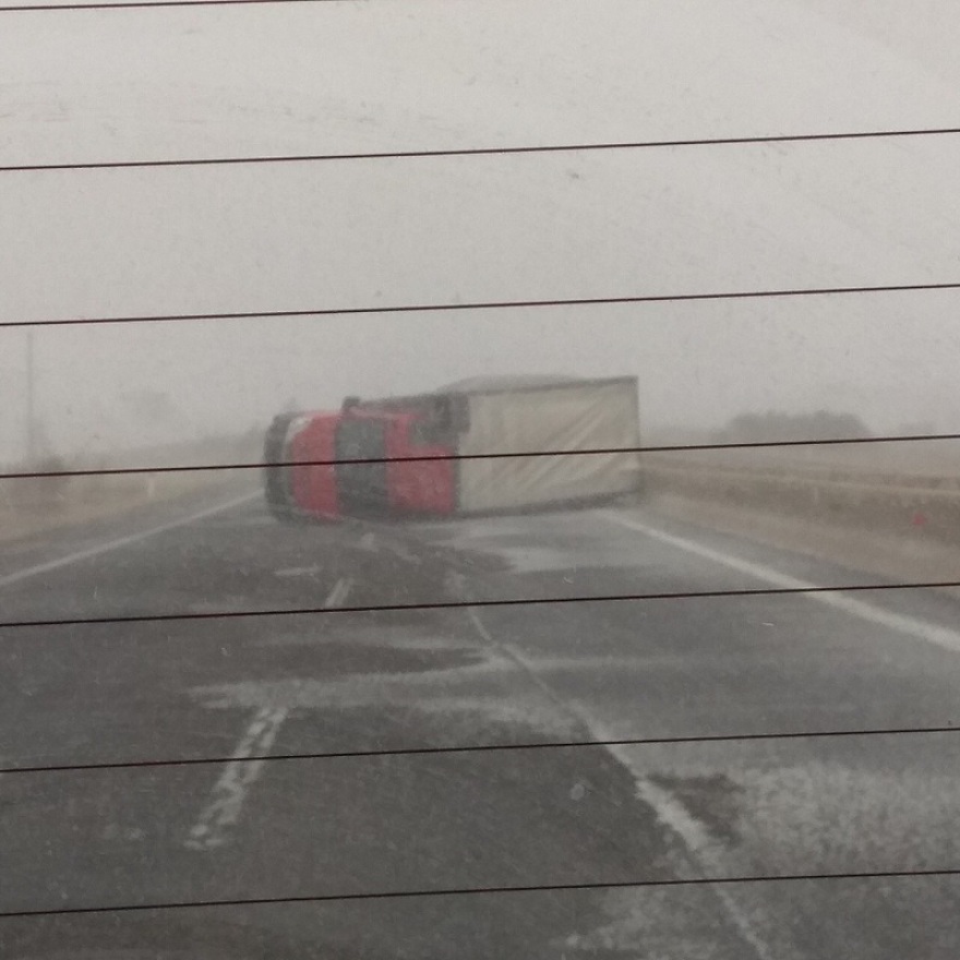 Κακοκαιρία: Ντεραπάρισε φορτηγό στην Εγνατία – Χιόνια στην Ξάνθη