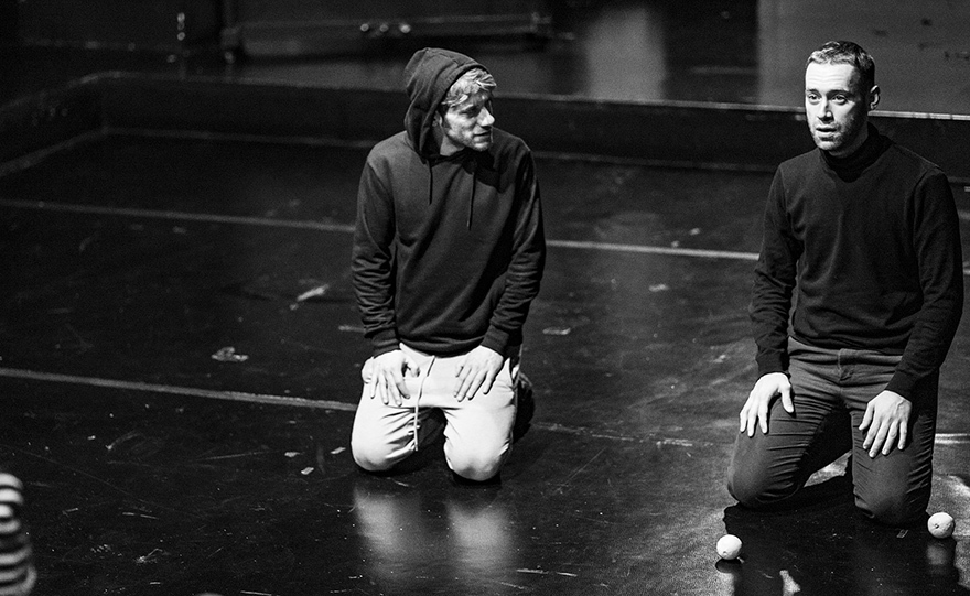 Ο Οθέλλος στο υπόγειο του Κουν