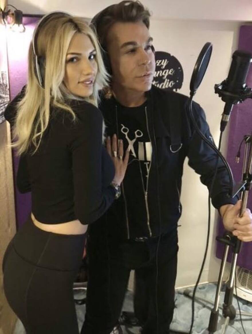 Τρύφωνας Σαμαράς: Τι ετοιμάζει με την Σάσα Μπάστα; 