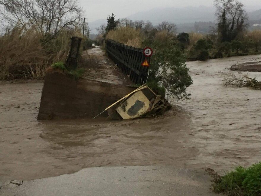 Κακοκαιρία στην Κρήτη: Μετρούν πληγές μετά τη βιβλική καταστροφή