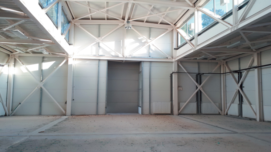 Ανοίγει το τζαμί, παρήγγειλαν και τα χαλιά