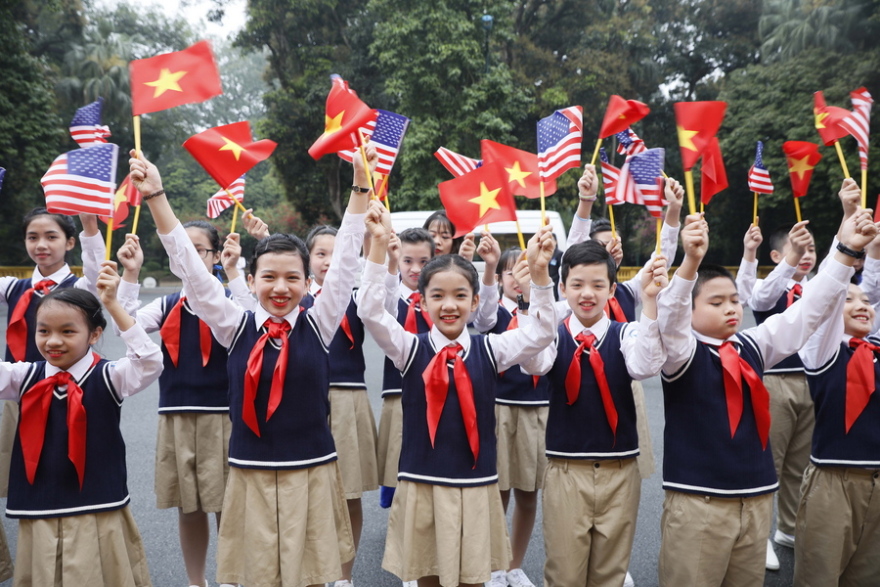 Ο Τραμπ θα προσπαθήσει να πείσει τον «φίλο Κιμ» να εγκαταλείψει τα πυρηνικά