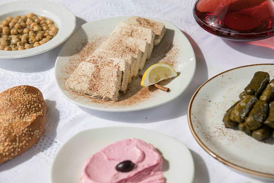 Το τραπέζι της Καθαράς Δευτέρας