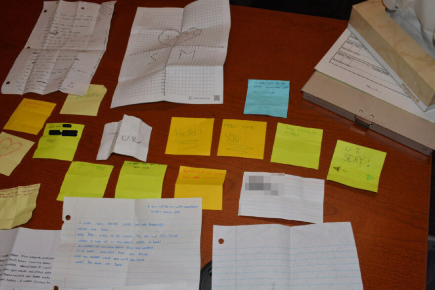 ΗΠΑ: Μπροστά σε άλλο μαθητή έκανε σεξ με τον 13χρονο η ασυγκράτητη δασκάλα!