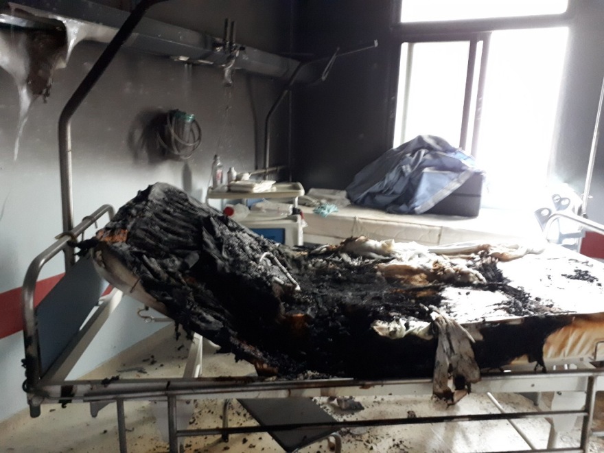 ΚΑΤ: Σοκάρουν οι εικόνες από τον θάλαμο που απανθρακώθηκε ο άτυχος ασθενής