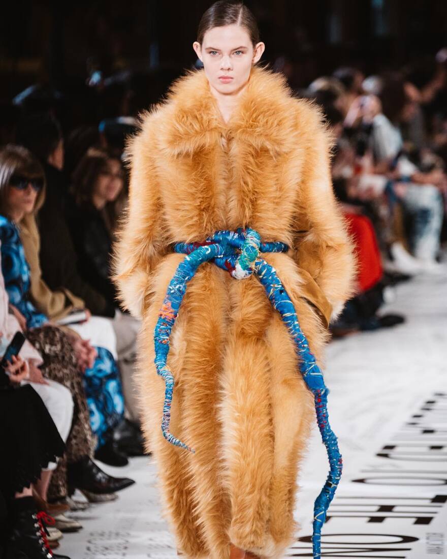Stella McCartney: Ντεφιλέ με οικολογική συνείδηση και Όπρα