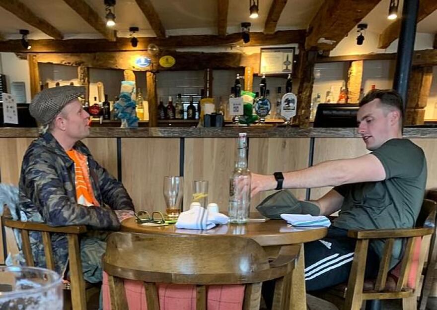 O Keith Flint ικέτευε την εν διαστάσει σύζυγό του να ξαναγυρίσει λίγο πριν αυτοκτονήσει