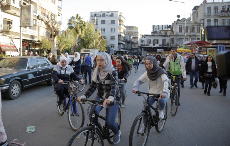 Η Ημέρα της Γυναίκας σε φωτογραφίες: Ογκώδεις διαδηλώσεις σε όλο τον κόσμο