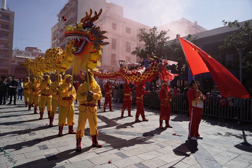 Βίντεο: Η μεγάλη παρέλαση στο καρναβάλι της Πάτρας