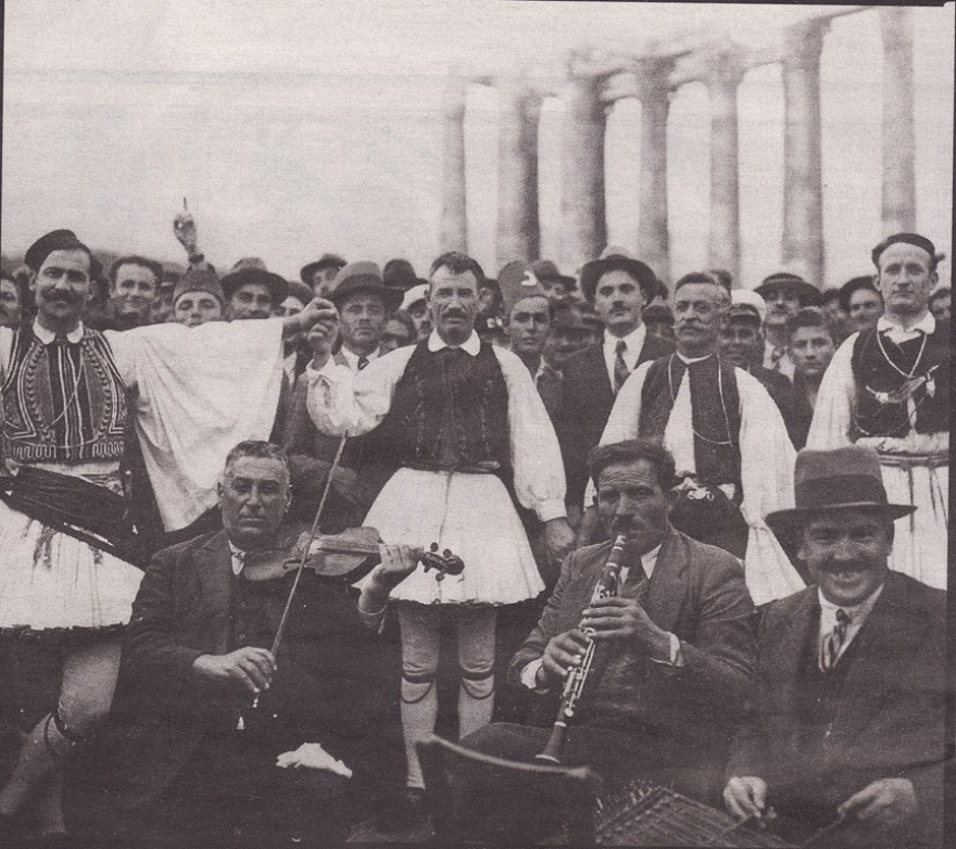 Η Καθαρά Δευτέρα, τα Κούλουμα  και το πέταγμα του χαρταετού