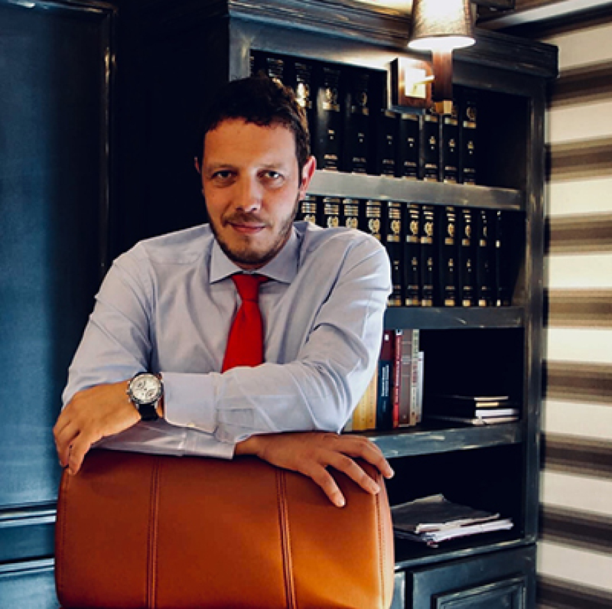 «Ψυχώ» στο Χαλάνδρι: «Ήταν νεκρός, αλλά κοιμόμουν δίπλα του και του μαγείρευα επί δέκα μέρες»