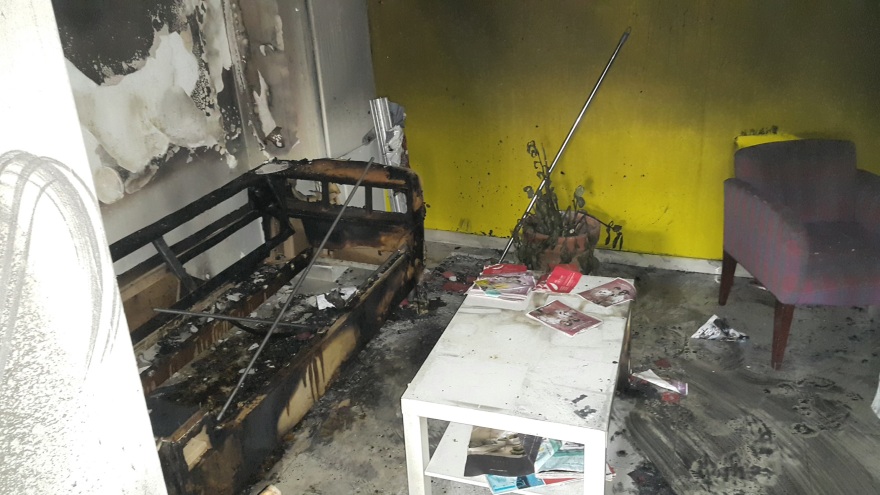 Ομοφοβική εμπρηστική επίθεση στο  Κέντρο Πρόληψης «Checkpoint» στο Μοναστηράκι