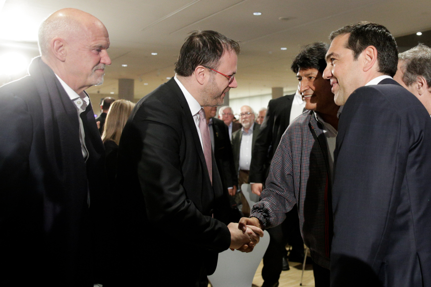 Παπανδρέου, Θεοχαρόπουλος και Μπαζιάνα στην ομιλία Μοράλες - Δείτε φωτογραφίες