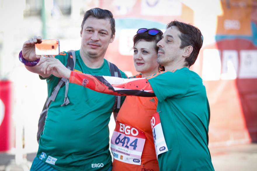 8ος Ημιμαραθώνιος: 22.000 δρομείς «κατέλαβαν» την Αθήνα 