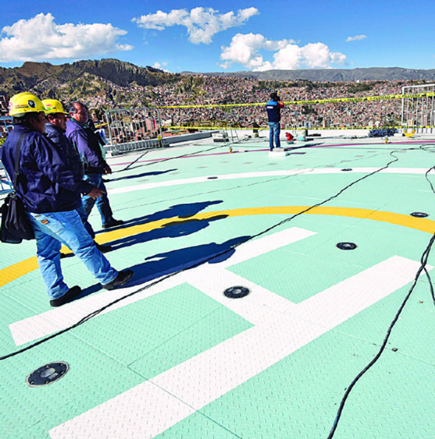 Αυτός είναι ο πύργος του Μοράλες στη Βολιβία που κόστισε 34 εκατ. δολάρια  