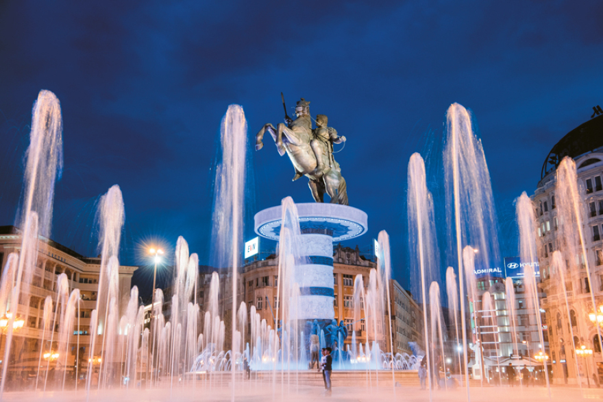 Κώστας Βαρώτσος: «H Ζορμπά; Σαν ένα UFO να  προσγειώνεται στο υπουργείο Πολιτισμού»