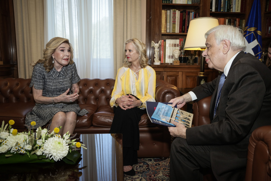 Συνάντηση Παυλόπουλου με Μαριάννα Βαρδινογιάννη και Κέρι Κένεντι: Ο Παρθενώνας είναι το λίκνο του κοινού μας δυτικού πολιτισμού