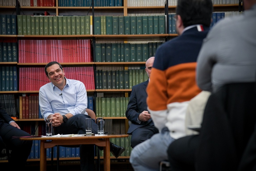 Τσίπρας στο Δημόκριτο: Να έχουμε πάντα την πόρτα της επιστροφής ανοιχτή για κάθε επιστήμονα