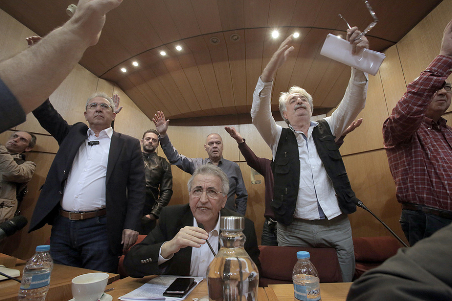 Πιάστηκαν στα χέρια στη ΓΣΕΕ