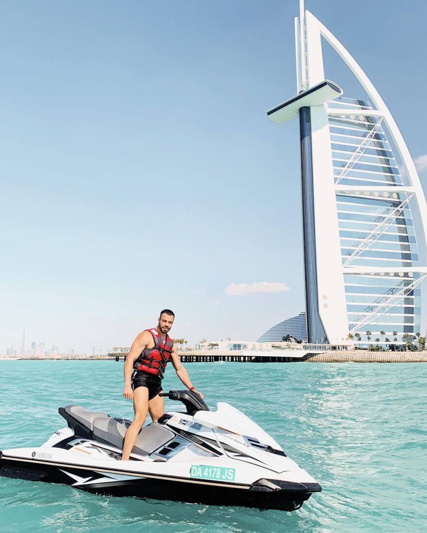 Αυστραλός εκατομμυριούχος θέλει να προσλάβει βοηθό για την καλύτερη δουλειά στον κόσμο