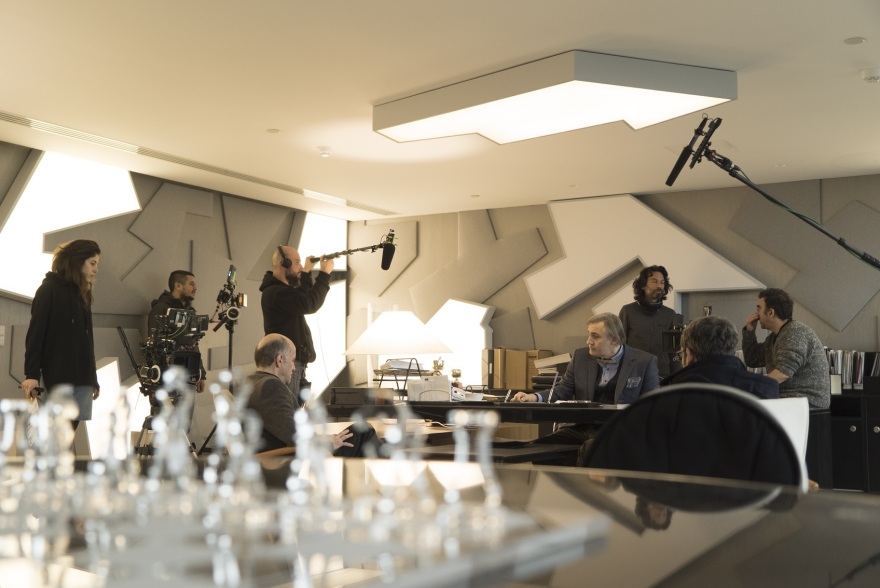 «Έτερος Εγώ – Χαμένες Ψυχές»: Η βραβευμένη ταινία μυστηρίου γίνεται σειρά