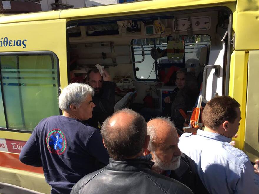 Ένταση με τραυματισμούς πριν την παρέλαση στην Καλλιθέα 