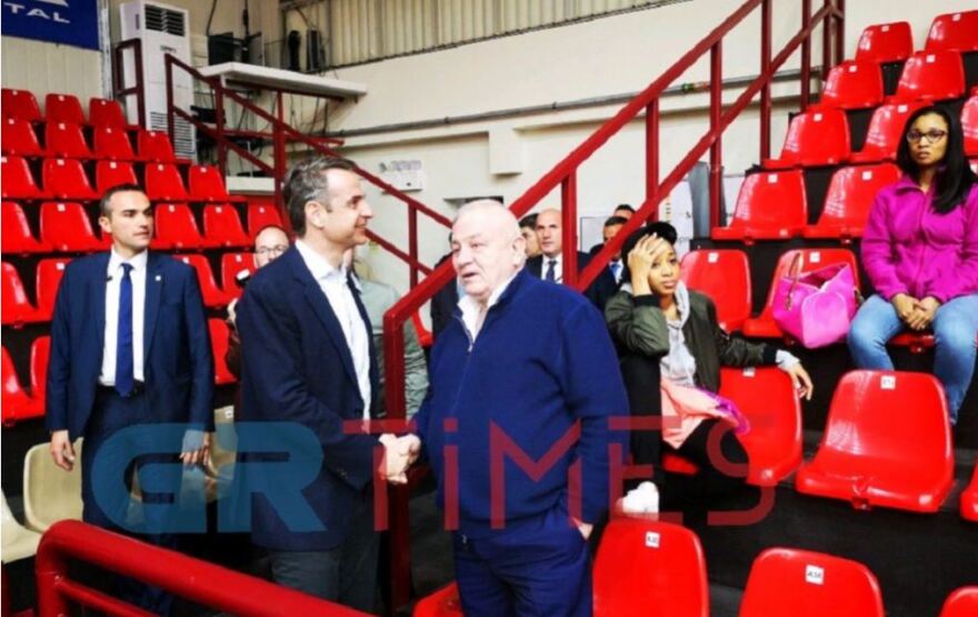 Βίντεο και φωτογραφίες: Στο κλειστό του Ηφαίστου Λήμνου ο Κυριάκος Μητσοτάκης