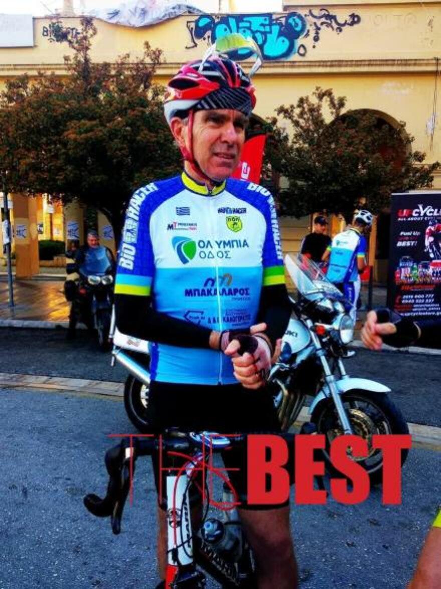 Πάτρα: Ο πρέσβης των ΗΠΑ με το ποδήλατό του στον «Γύρο Θυσίας»